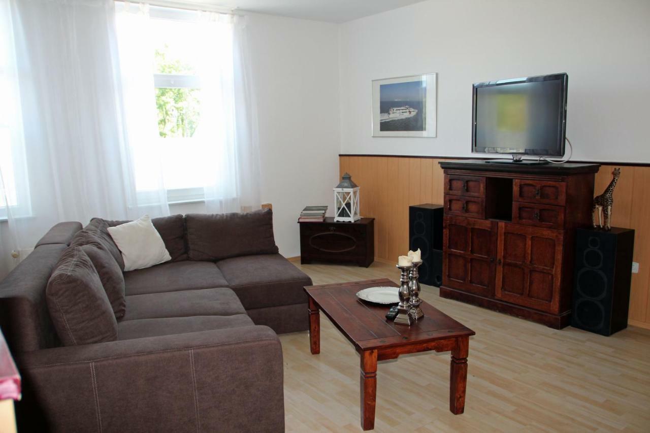 Kapitans Huus Apartment Westoverledingen Exterior photo
